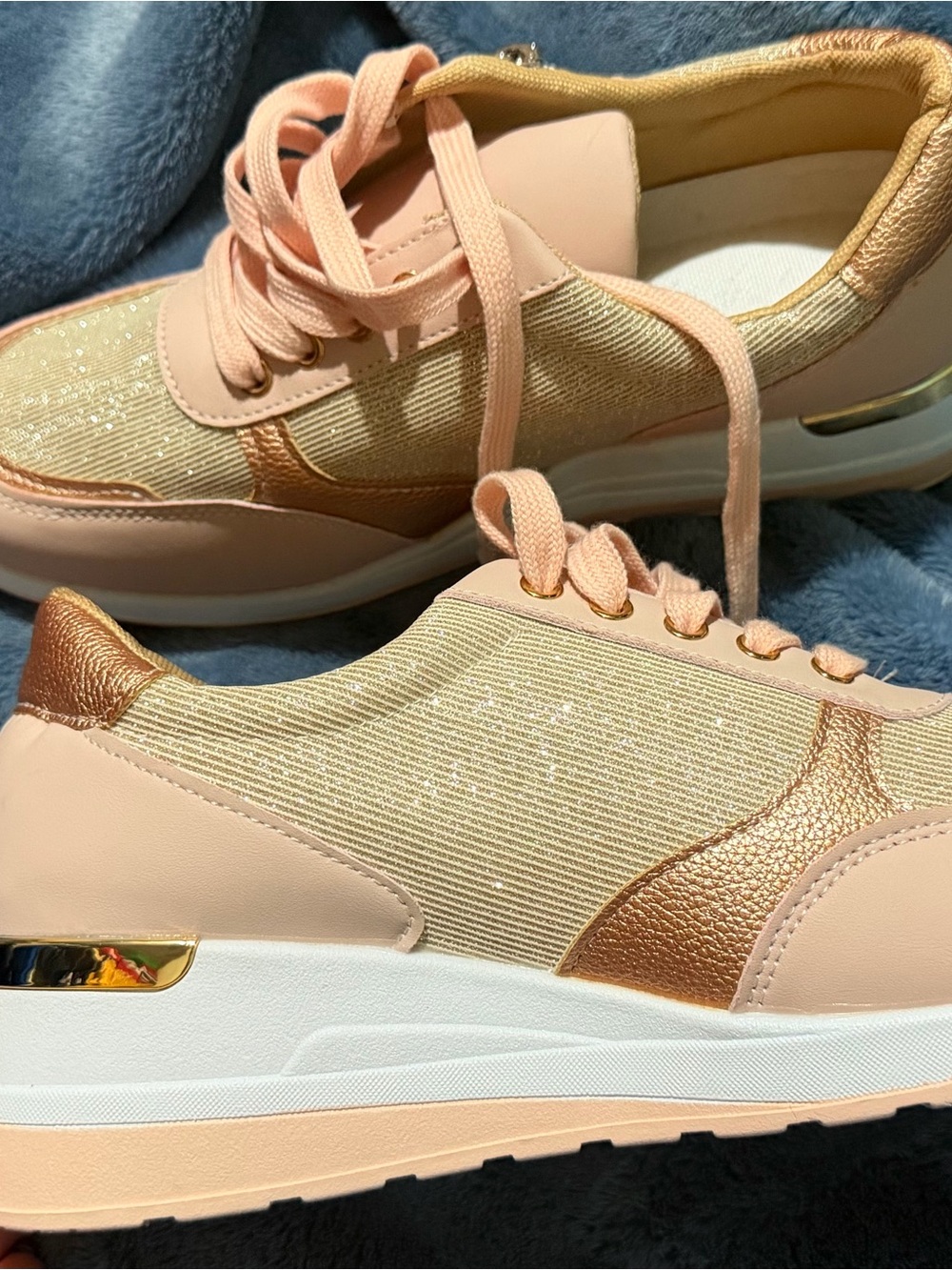Women's Blush Pink Metallic Accent Fashion Sneakers